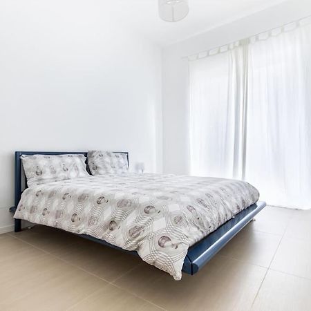 Villa Maia Palermo Bagian luar foto